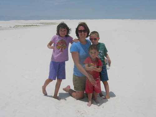 Homeschooling mom of 3 ages 7, 4 and 2. Making a great income from home and helping others do the same!
