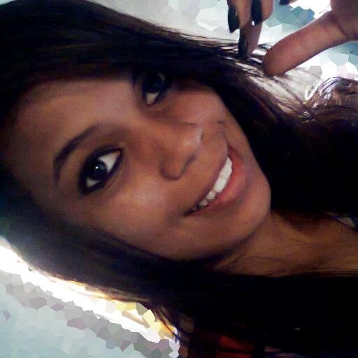 eu nao sou perfeita mas sei fazer miojo! e amo rock ô_ô