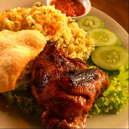 Kuliner Bandung dan Wisata Bandung dengan panduan lengkap.
#kulinerbdgenak
#KulinerBandung #KulinerBandungEnak