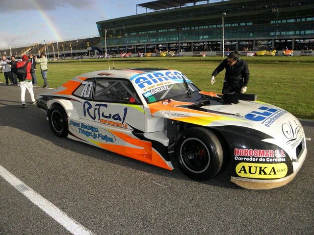 Equipo de T4000Argentino Chevy N4