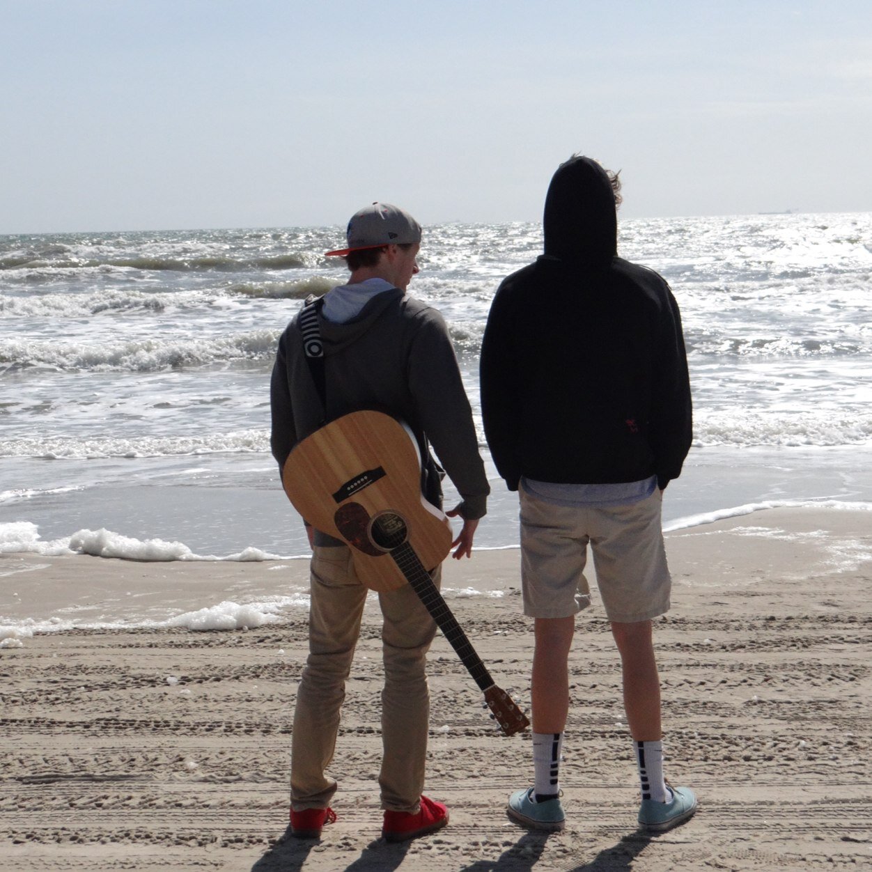Into The Sky Merch Available NOW! http://t.co/E43ANHT97s #ITSBAND @griffinrechter @samquitz