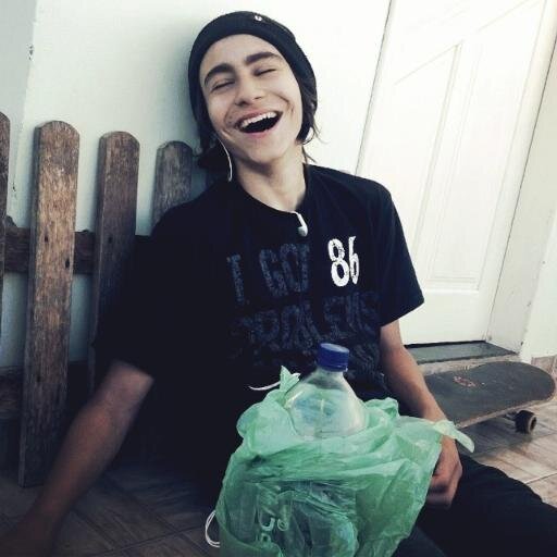 #skateeverydamnday