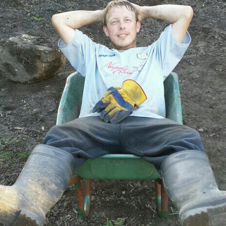 owlsthat's profile picture. DAD to 3 Amazing Boys Keiran, Keian n Keinan.
I'm a Lorry Driver and a MASSIVE Sheffield Wednesday Fan #WAWAW