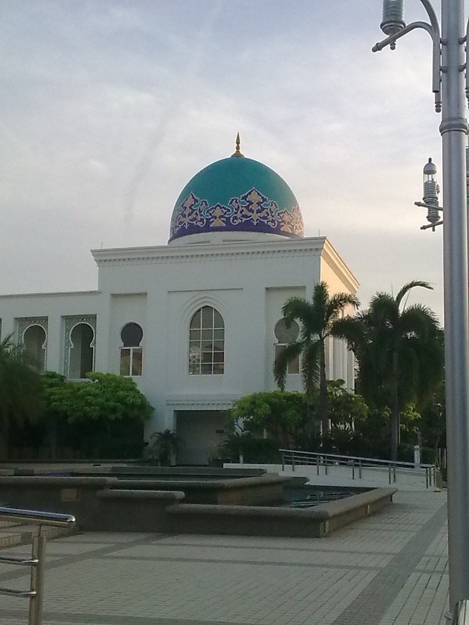 keranamu aku di sini