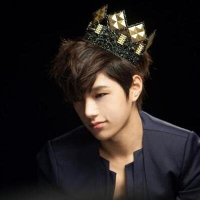 แอคนี้มีไว้เทรน ไม่มีไร ใจดีฟอลกลับแอคหลักนะ :)