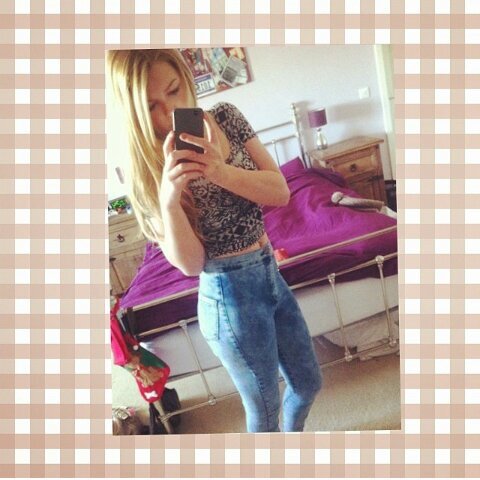 Follow for a follow beautiful people :D