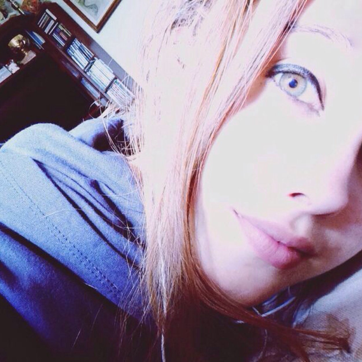 Can we pretend that airplanes in the night sky are like shooting stars?