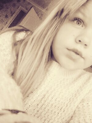 Hi follow me!!!♥