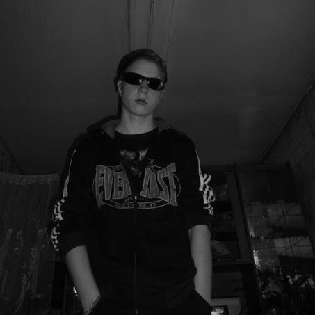 XXXL61559629's profile picture. Nakyrin