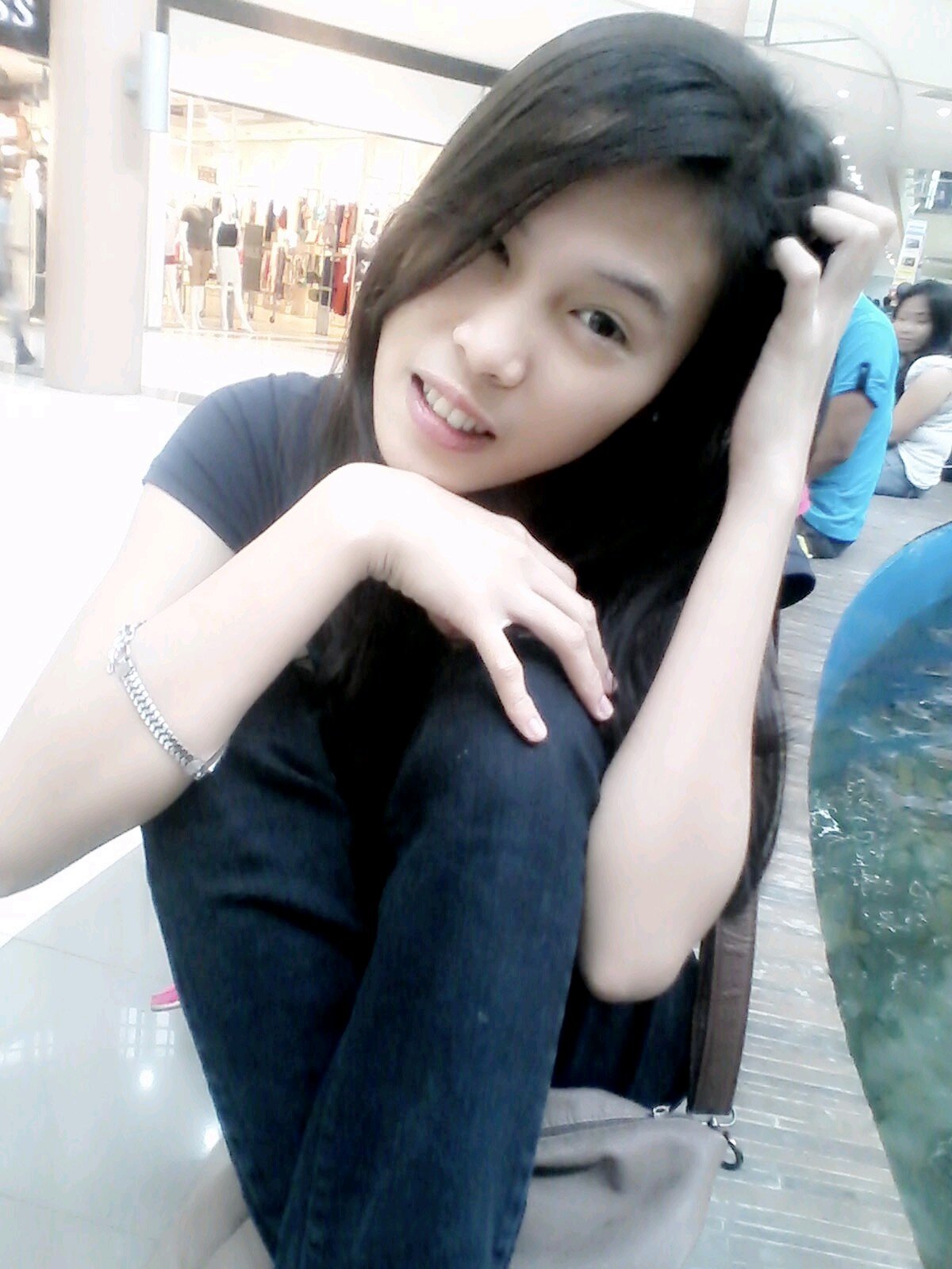skinny and Chinita..*loves eating sweets,Mandarin foods,watching Asian dramas&movies/Dancer/ Certified ANIME lover! *one of their baby= #TeamGirlfriends ^_^