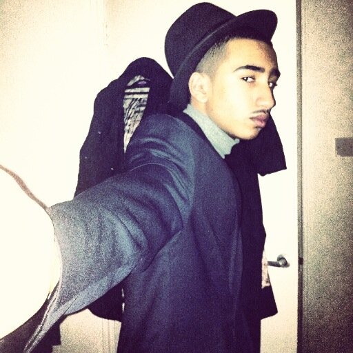 @RCMDsXX FOLLOW!!!!!!!!!!!!!!!!! ;):):)