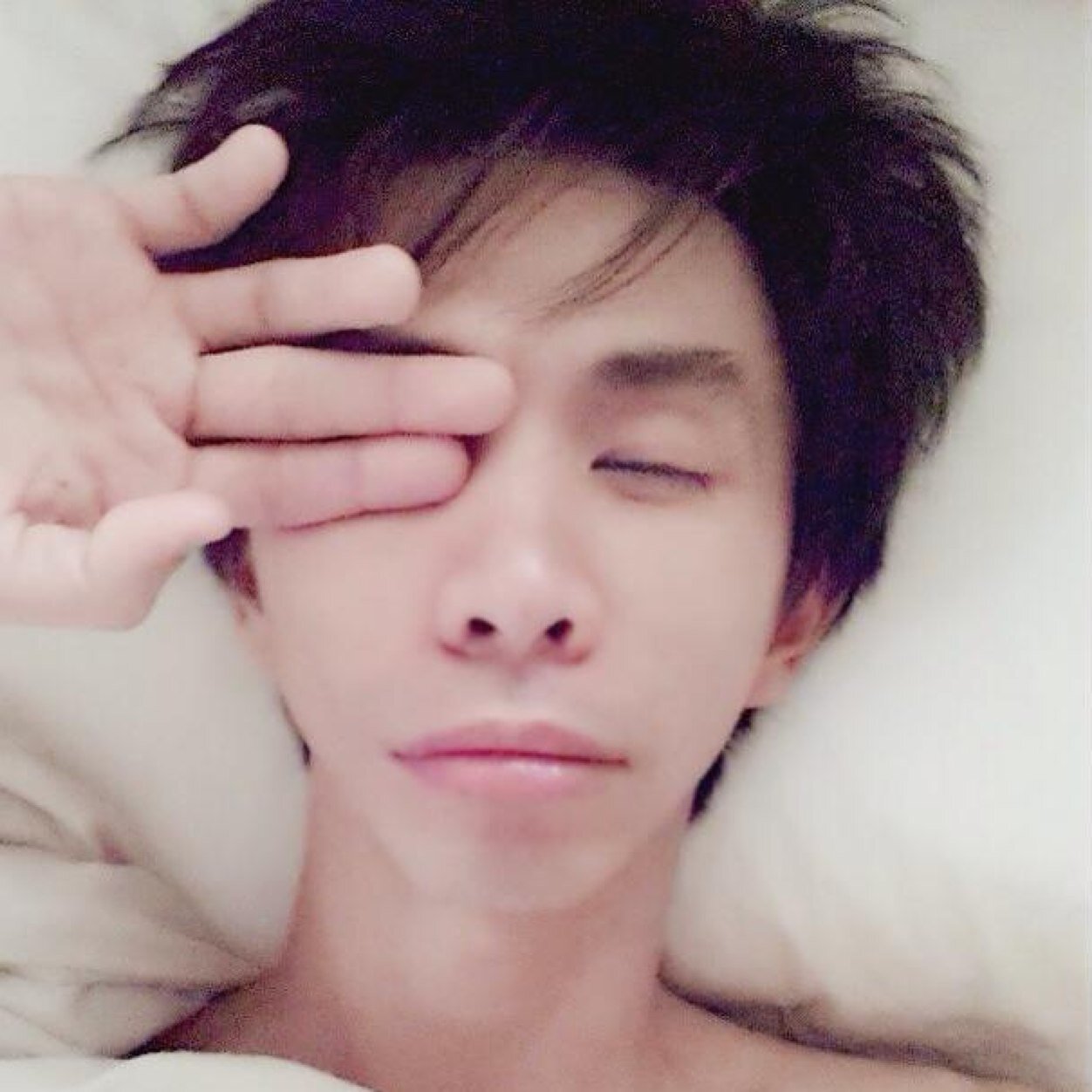 csnote's profile picture. son, brother, married, photographer, mac user, iphoneaholic, bbaddict, car, technology, politics, laws, cooking, baking and liverpool.