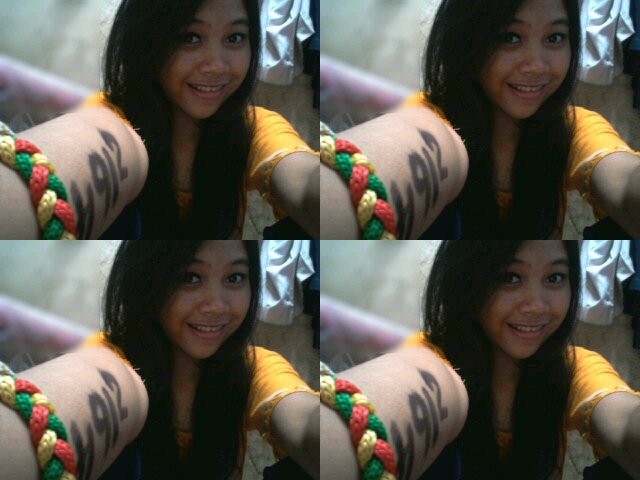 ernaapriliya's profile picture. AK