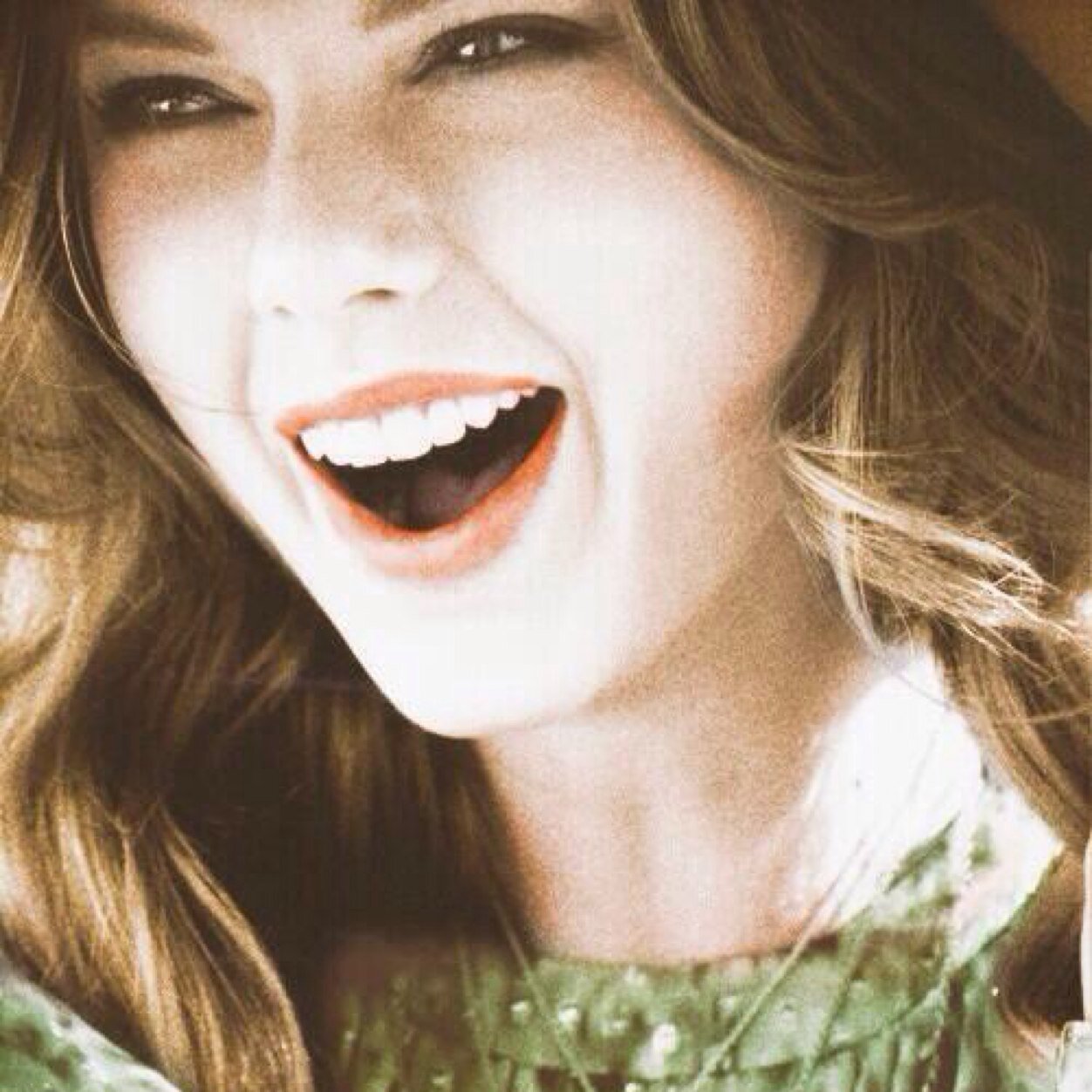 free follow for swifties because all of you are wonderful and fearless. ✌️