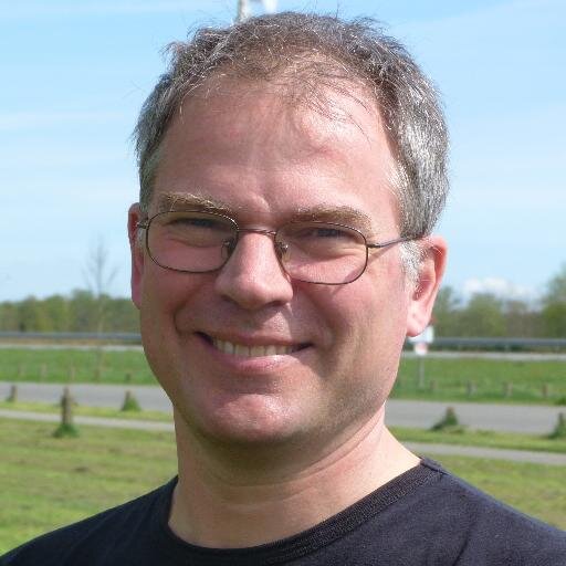 GIS en geoinformatie: gek op kaarten met goede metainformatie. Pragmatisch projectleider met positieve energie. Functioneel beheerder met creativiteit. En judo.