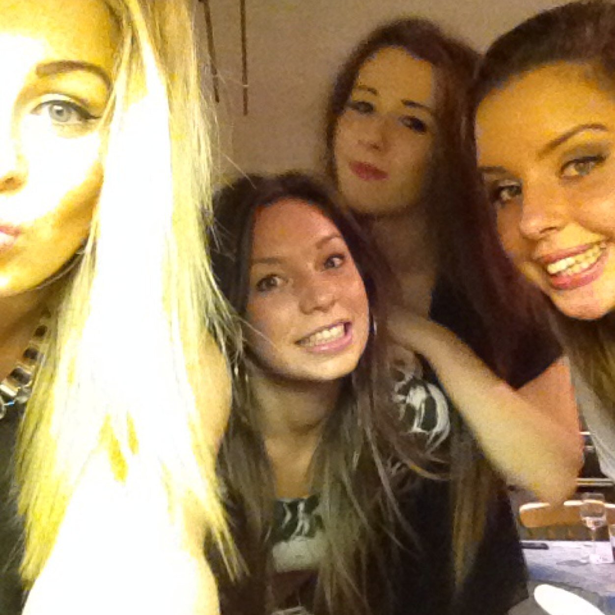 RigbyRosa's profile picture. X