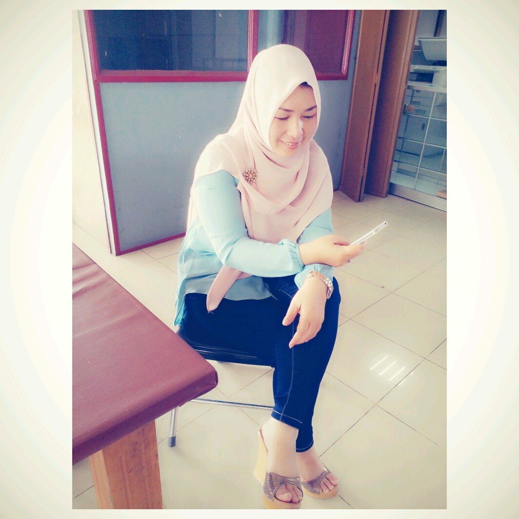 niapraditha's profile picture. 