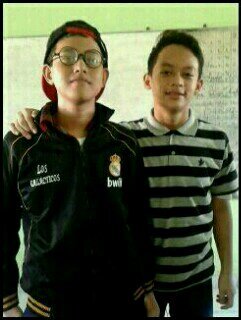 ichwan_f8's profile picture. Tertawalah sebelum tertawa itu dilarang