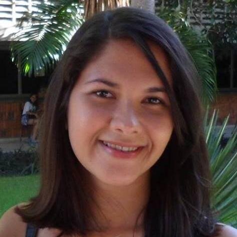 momentofree's profile picture. Blog relacionado ao que mais gosto de fazer no tempo livre, em especial comprar esmalte e pintar as unhas.