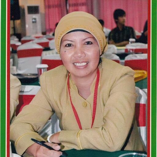 Perias Pengantin, Wedding Organizer, MC Pernikahan, Pembawa Acara Adat Jawa.
http://t.co/fzdM66MWMo
0813 7545 2222