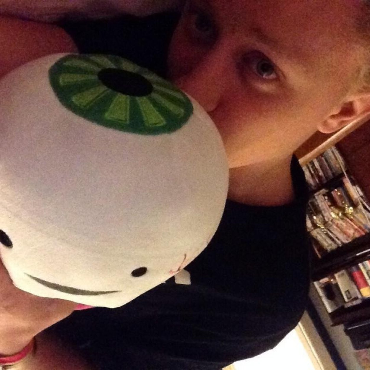 VeeOneByee's profile picture. Eeeeee Jason ilysm:) • •if your looking for my accounts please follow @icetealiguori @lexwby :)•