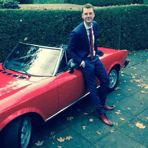 Paul_Valk's profile picture. Indeed- I help people get jobs//National Account Manager//recruitment//online//sociale media//2.0//reclame//(Field)Hockey//reizen//golf//Rotterdam//etc.