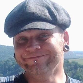 DJ_Busa_Punk's profile picture. Owner/DJ  playing Grassy Stonerbilly  ;-)