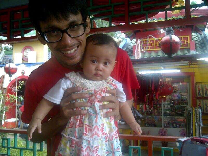 tomo_hakim's profile picture. Proud Father of 3 daughter and a son, 
Liverpudlian, Broadcaster and a drummer.
You'll Never Walk Alone.!