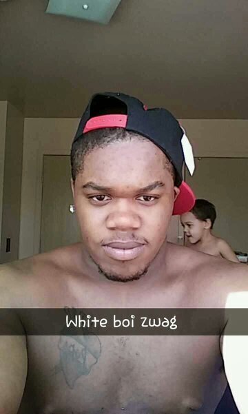 hmu @ 574-226-4732 make zure u zend a pic with ur name zo ik who u r