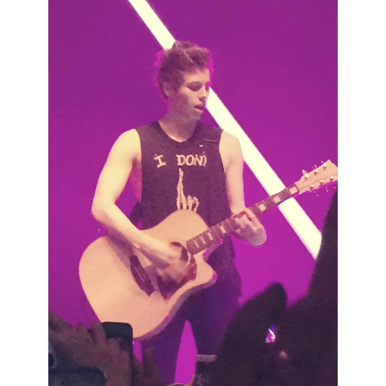 sometimes i cry cause 5sos exsists. Luke/4