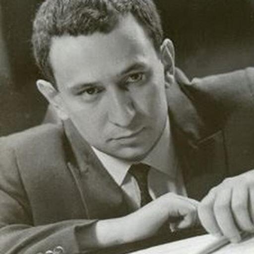 nuhyec17's profile picture. Aslında insanı en çok acıtan şey; hayal kırıkları değil. Yaşanması mümkünken, yaşayamadığı mutluluklardır.