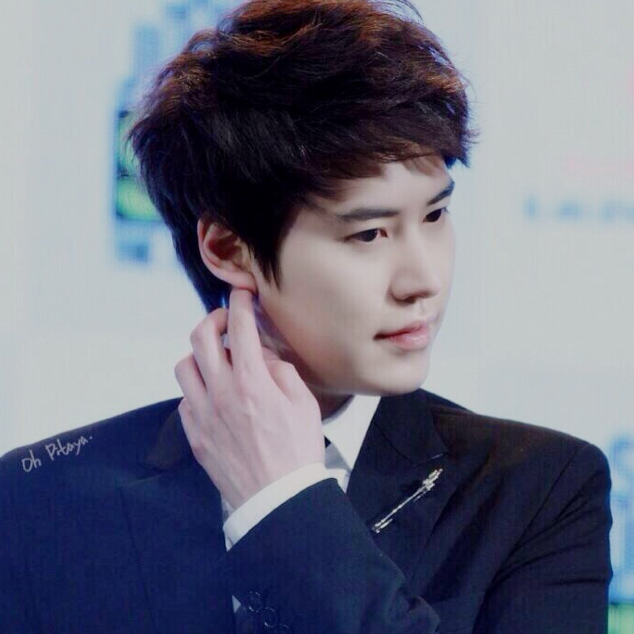 โ จ ว ค ยู ฮ ย อ น(บอท) ผมหล่อมาก ผมคือเมะขี้อ้อน อยากรู้ละสิว่าเมะขี้อ้อนเป็นยังไงฟลอมาสิครับ (♡ @SUNGMINLEE_BOT) #Famfamily