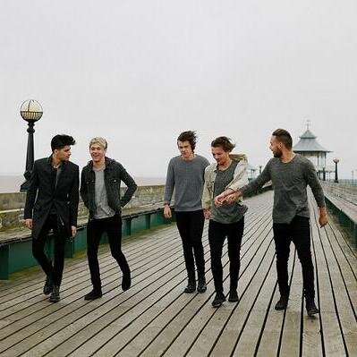 NEVER SAY NEVER❤❤❤❤❤BELIEVE IN YOUR DREAMS #onedirection #justinbieber #littlemix #codysimpson