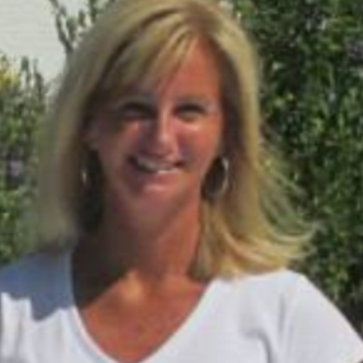 SmilinLizzie's profile picture. 