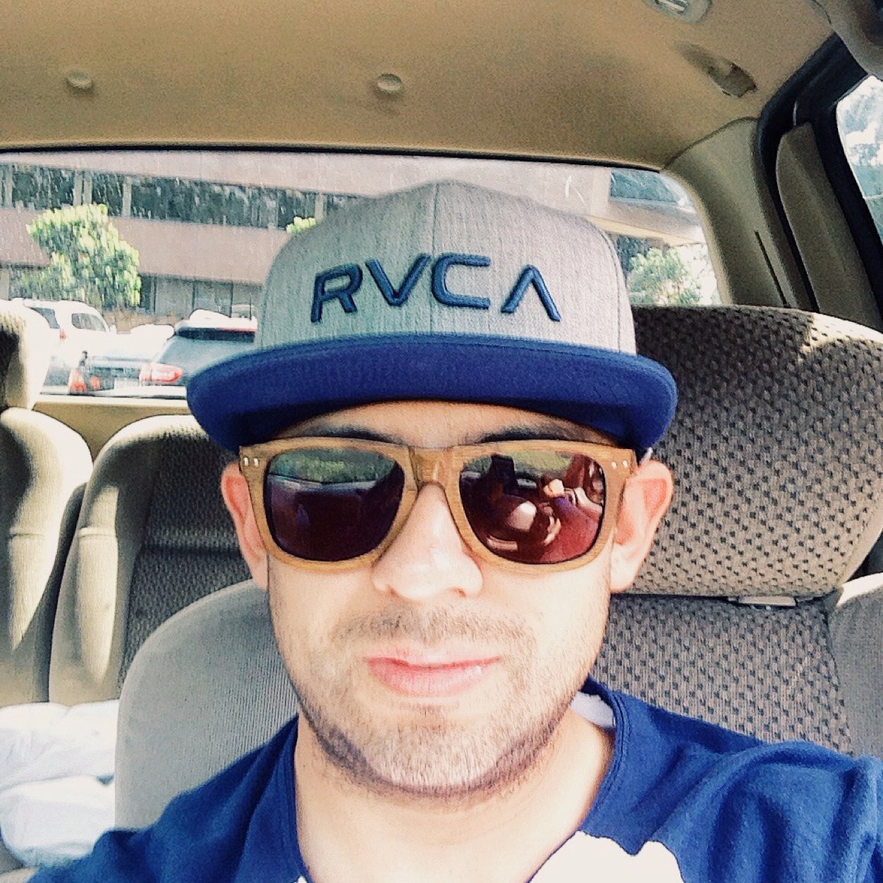 fabes001's profile picture. 