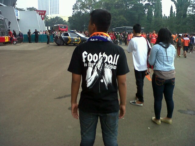 Siswa stm 1 Boedi Oetomo | Goal Keeper @BW_FC | Ofi.Sofia29♥ | TURN OFF YOUR TV TURN ON PASSION !!!!