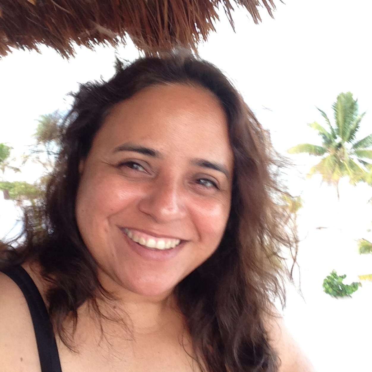 carlapaiz's profile picture. Medical Officer at Karl Heusner Memorial Hospital, Belize #Accident&Emergency