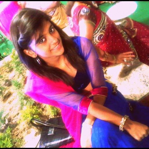 I Am Here Since The HAIR FLIP And Will Be There FOREVER. SWAG ✌

Instagram : anushka_bieber_ 

:)