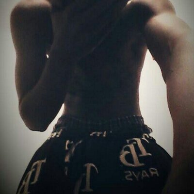 Profile Picture of David Shivers Jr (@quakeahbih59) on Twitter