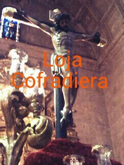 Grato conocedor de la Semana Santa Lojeña, iniciada el Viernes de Dolores. Narrativa de los sucesos de Nuestra Semana Mayor. Cofrade como el que más