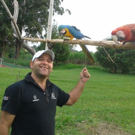 O meu egoismo é tão egoista que o auge do meu egoismo é querer ajudar