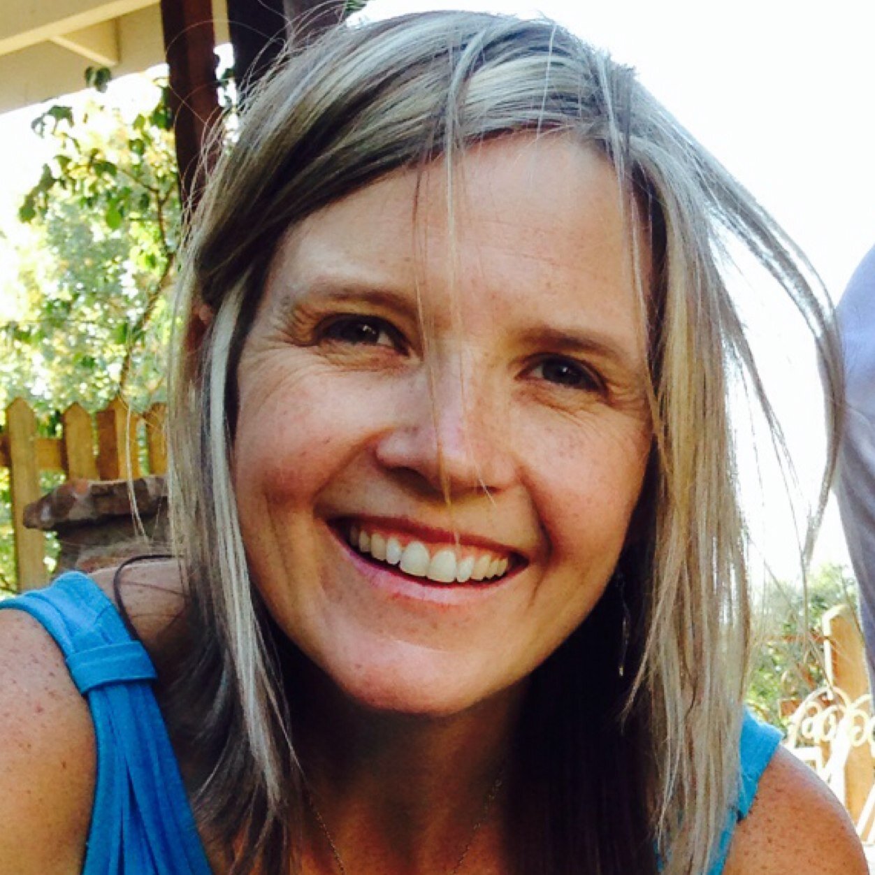 Wife, Mom, Friend, Artist, Designer and Daughter of the Most High.