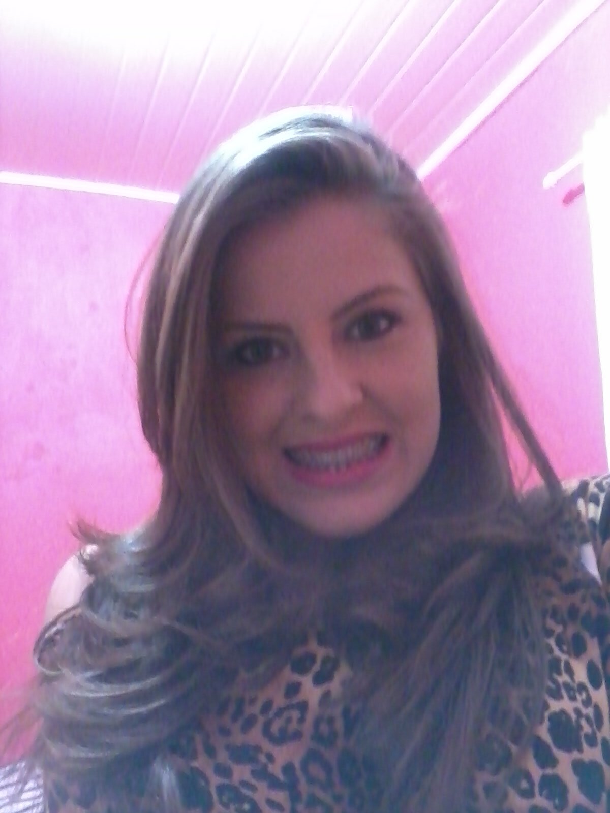 KelenOliveira1's profile picture. 