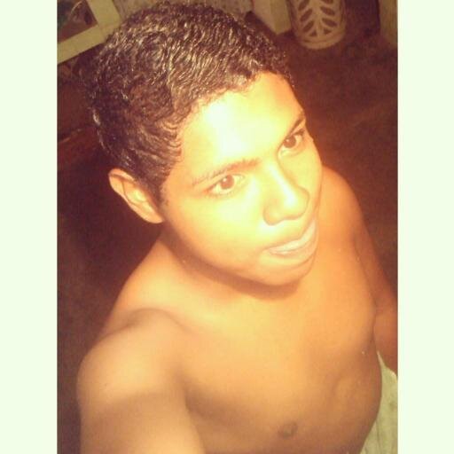 I am #BelieberLovaticGrande    BMM 7A47A9C0