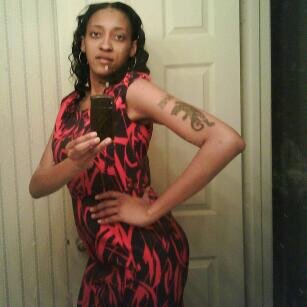 Sweeterrthing's profile picture. 