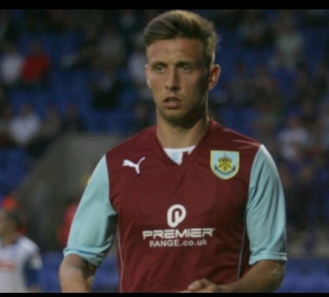 20_oneill's profile picture. Professional Footballer at Burnley FC. A Proud Dad.