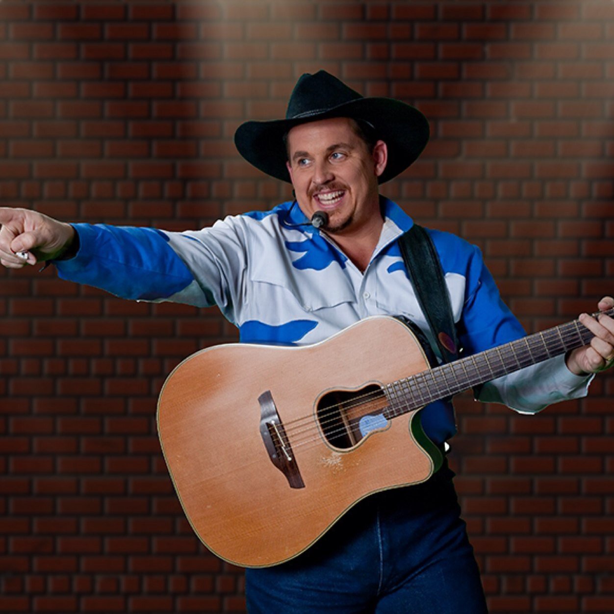 Garth Brooks tribute artist turned pastor in SC! Yeah, I've got friends in low places, too! And I'm making disciples out of them!