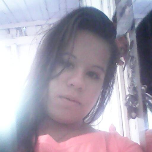 ADORO SONHAR  POIS APENAS O SONHO ME DA O QUE A REALIDADE ME RECUSA.