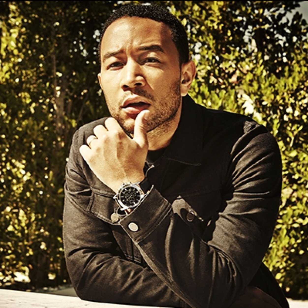 Not associated the real @Johnlegend 
#LoveInTheFuture