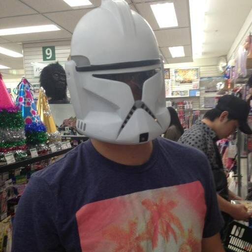 hardcore nerd and gamer, photographer.